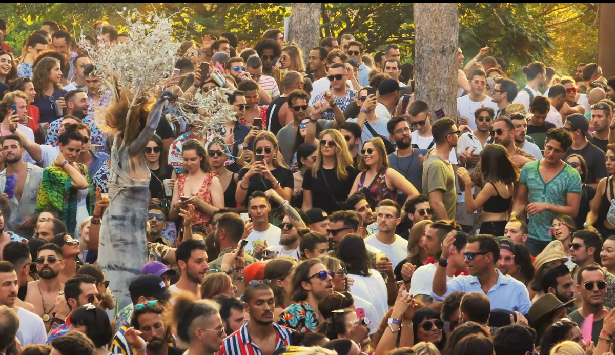 Clubbing-ul în pandemie