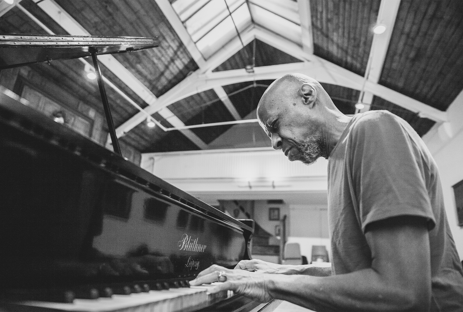 Laraaji